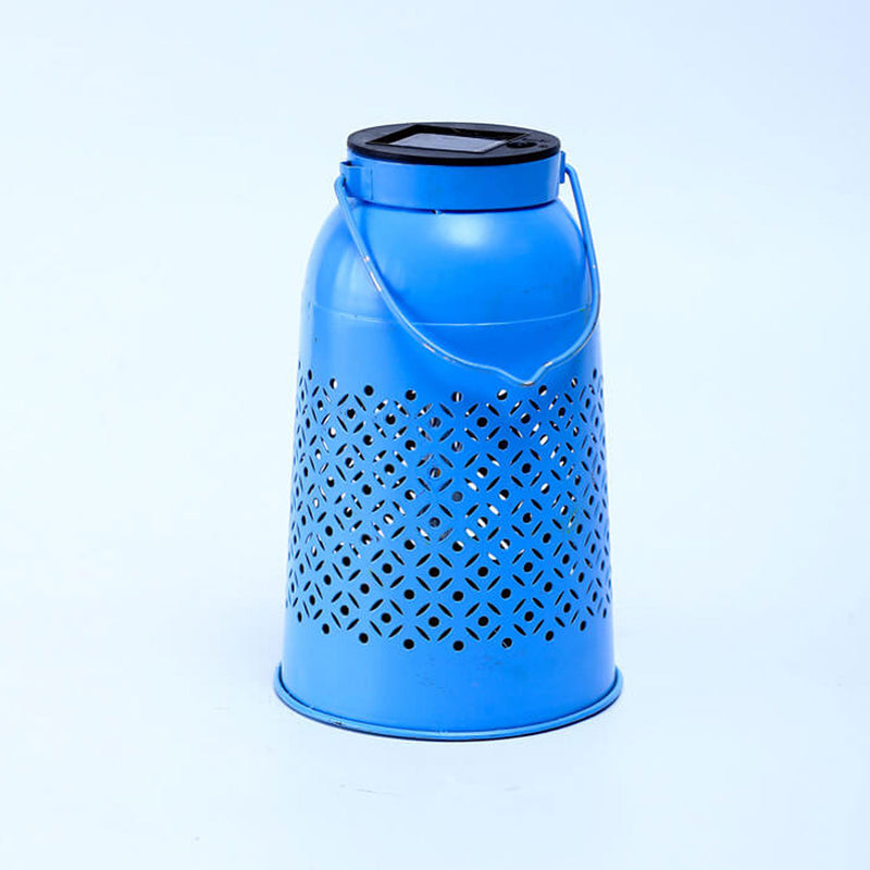 Wasserdichte Solarwasserflaschen-Form-Entwurfs-hohles Muster LED dekoratives Licht im Freien 