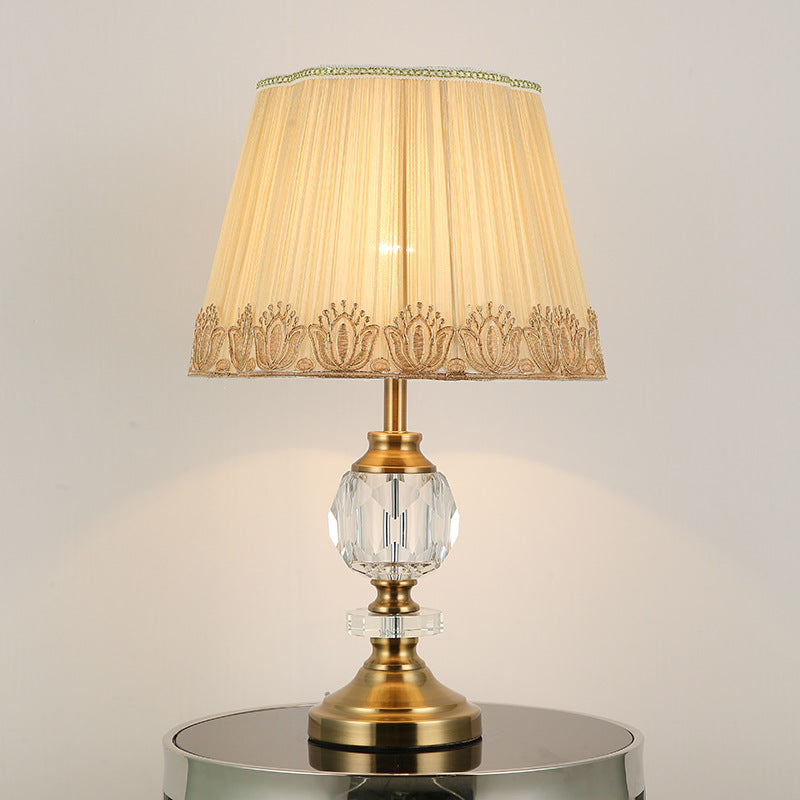 Simple Fabric Lampshade Crystal Decorative 1-Light Table Lamp