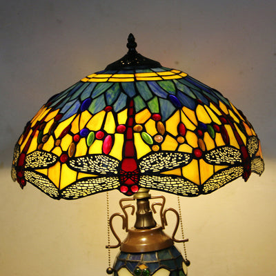 Lampe de table européenne à 2 lumières en forme de dôme hexagonal en vitrail Tiffany 