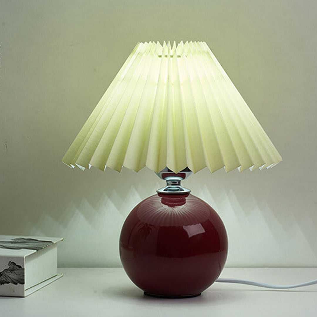 Nordic Minimalist Ceramic Pleated 1-Light Table Lamp