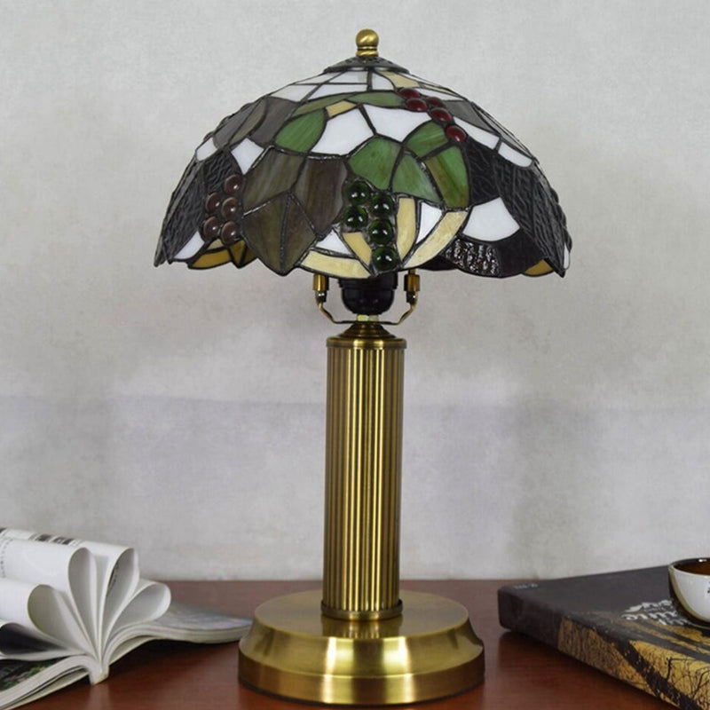 Europäische Vintage Tiffany Glasmalerei 1-flammige Tischlampe 