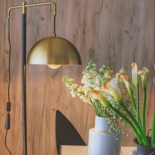 Lampadaire sur pied à 1 lumière en fer créatif minimaliste moderne 