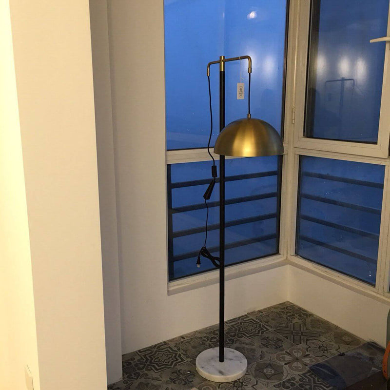 Lampadaire sur pied à 1 lumière en fer créatif minimaliste moderne 