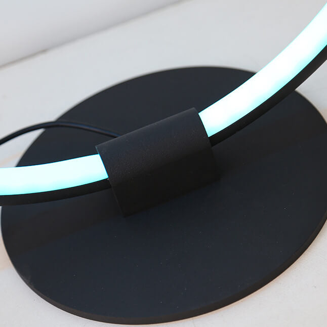 Diseño Moderno de Anillo de Acrílico con Iluminación LED RGB para Lámpara de Mesa 