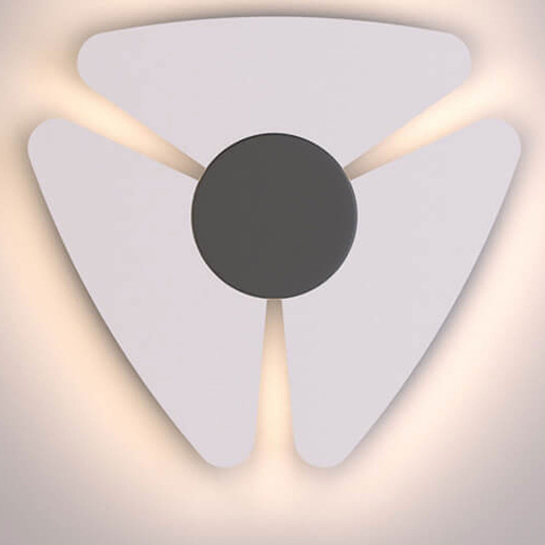 Conception de ventilateur triangulaire créatif nordique Lampe murale LED 