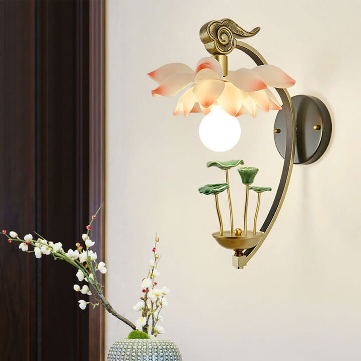 Applique murale moderne en céramique de lotus chinois à 1 lumière en résine 