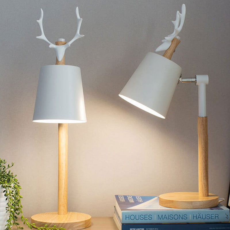 Lampe de table 1 lumière en bois et fer au design créatif nordique avec motif de renne 
