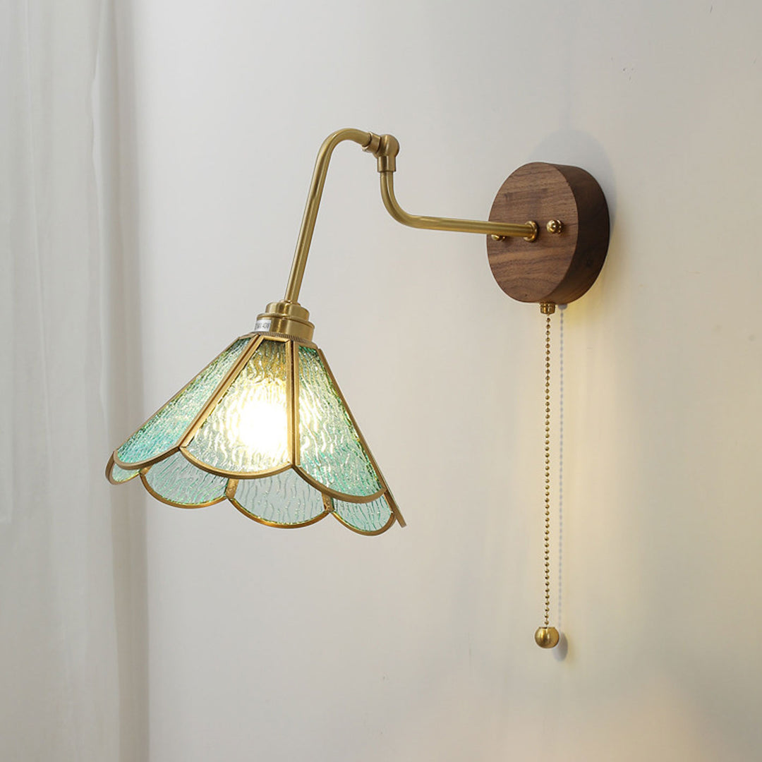 Applique murale japonaise simple en verre en laiton avec interrupteur à 1 lumière 