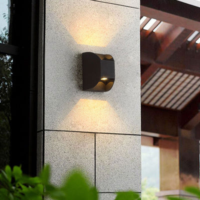 Moderne minimalistische kreative wasserdichte LED-Patio-Wandleuchte für den Außenbereich 