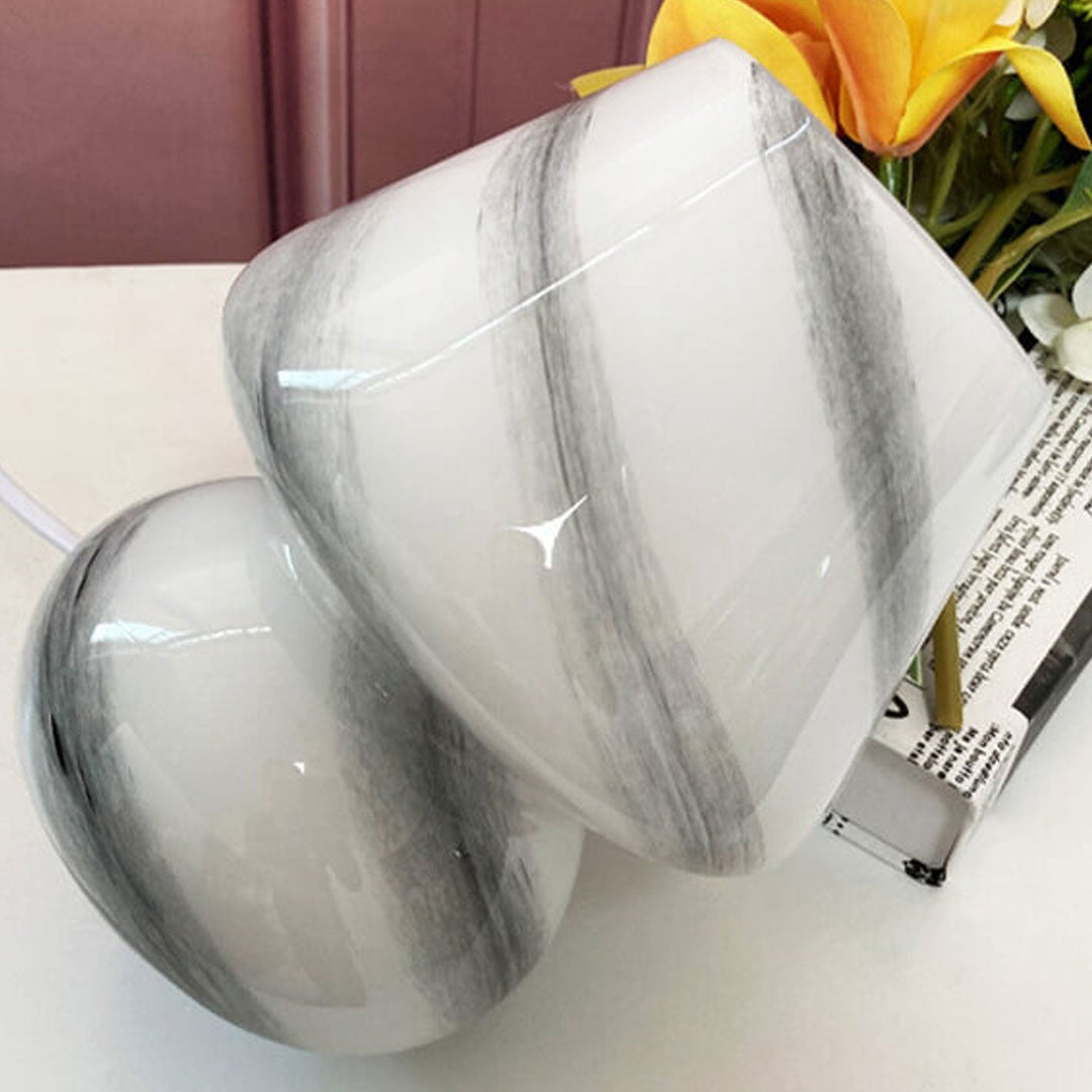 Moderne kreative handgefertigte 1-flammige Tischlampe aus Glas im Planeten- und Pilzdesign für das Schlafzimmer 