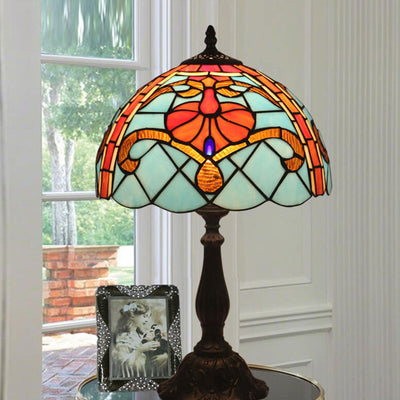 Lampe de table méditerranéenne à 1 lumière en verre Tiffany européen 