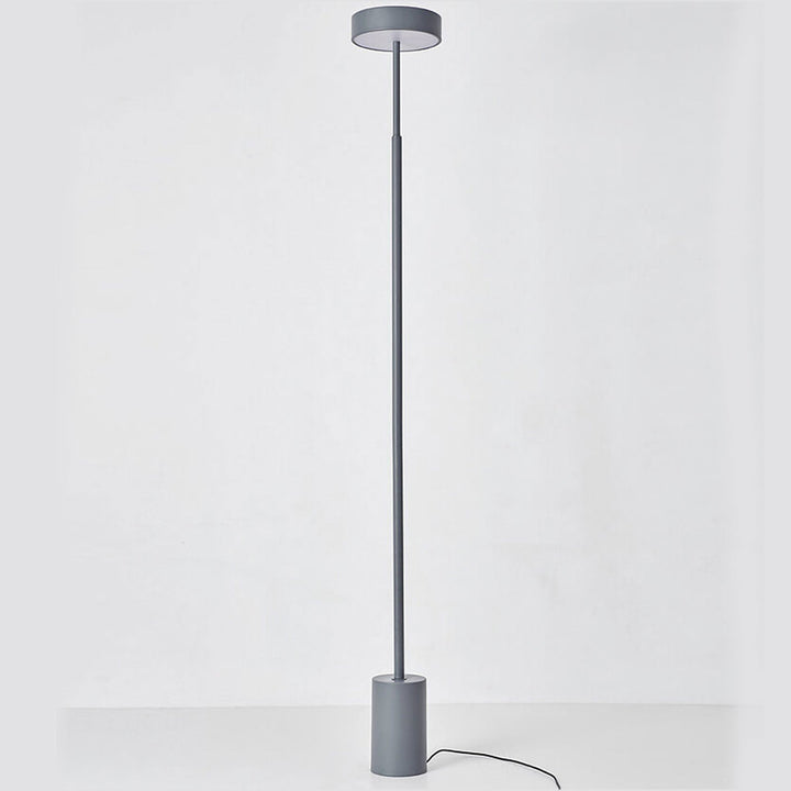 مصباح أرضي LED بعمود بسيط على الطراز الإسكندنافي 