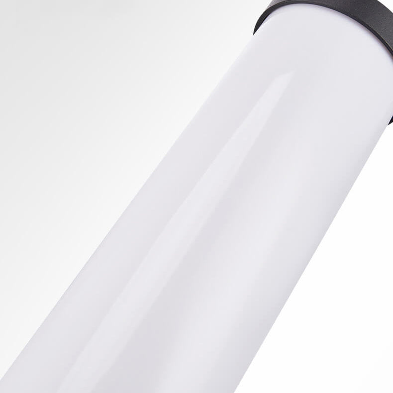 Moderne Acryl wasserdichte kreative Lippenstift-Design LED Outdoor Rasen Stehlampe 