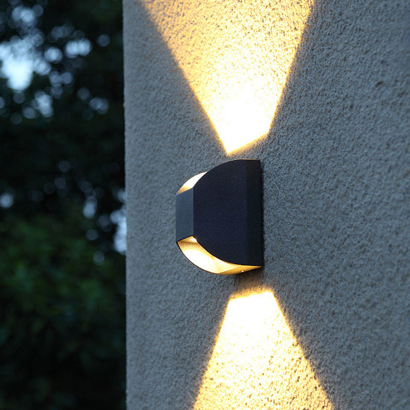 Modern Minimalist Creative Waterproof LED Outdoor Patio Wall Sconce Lamp