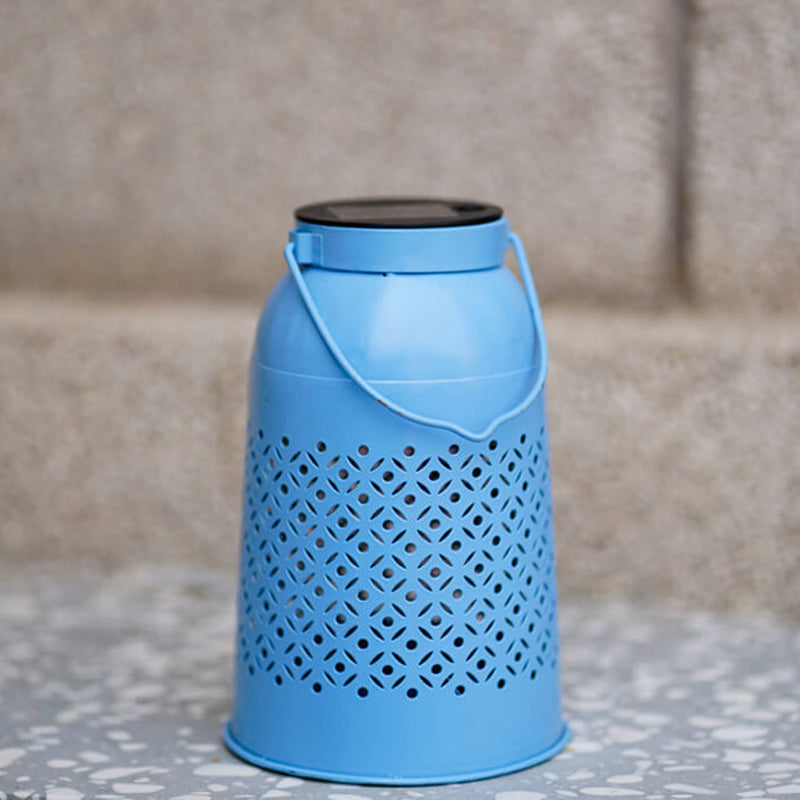 Solar Waterproof Water Bottle Shape Design Hollow Pattern LED Outdoor Decorative Light