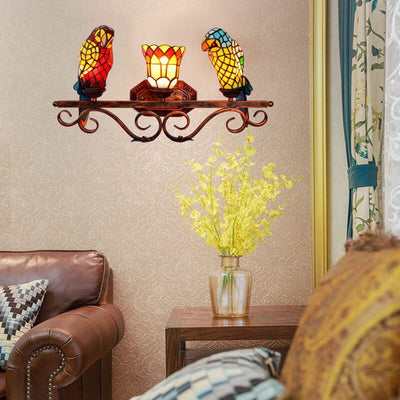 Tiffany European Retro Parrot Dekorative 3-Licht-Wandleuchte 