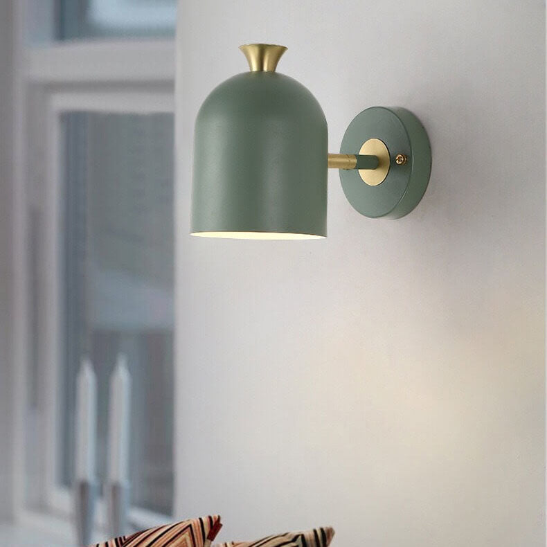 Aplique de pared de 1 luz con pantalla cilíndrica de metal Macaron moderno 