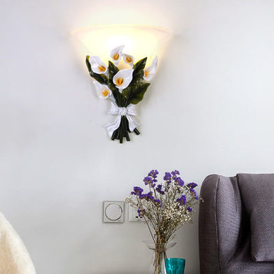 Bouquet of Flowers Shape 1-Light Armed Sconce Lamp