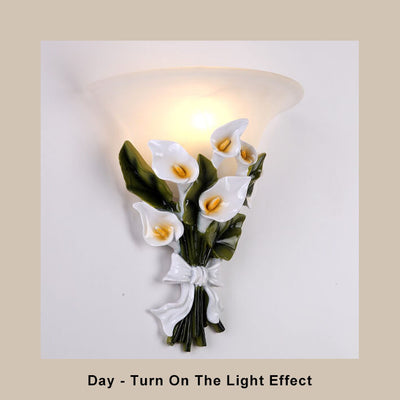 Bouquet of Flowers Shape 1-Light Armed Sconce Lamp
