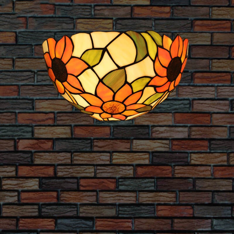 European Tiffany Stained Glass Bowl Shape 1-Light Wall Sconce Lamp