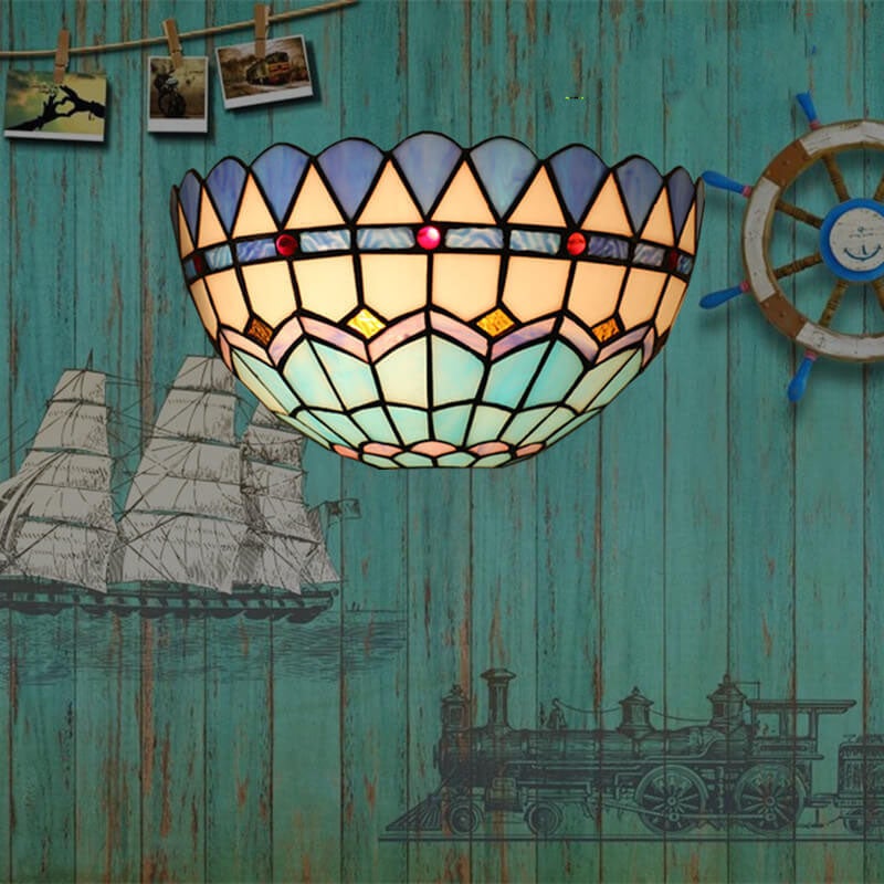 European Tiffany Stained Glass Bowl Shape 1-Light Wall Sconce Lamp