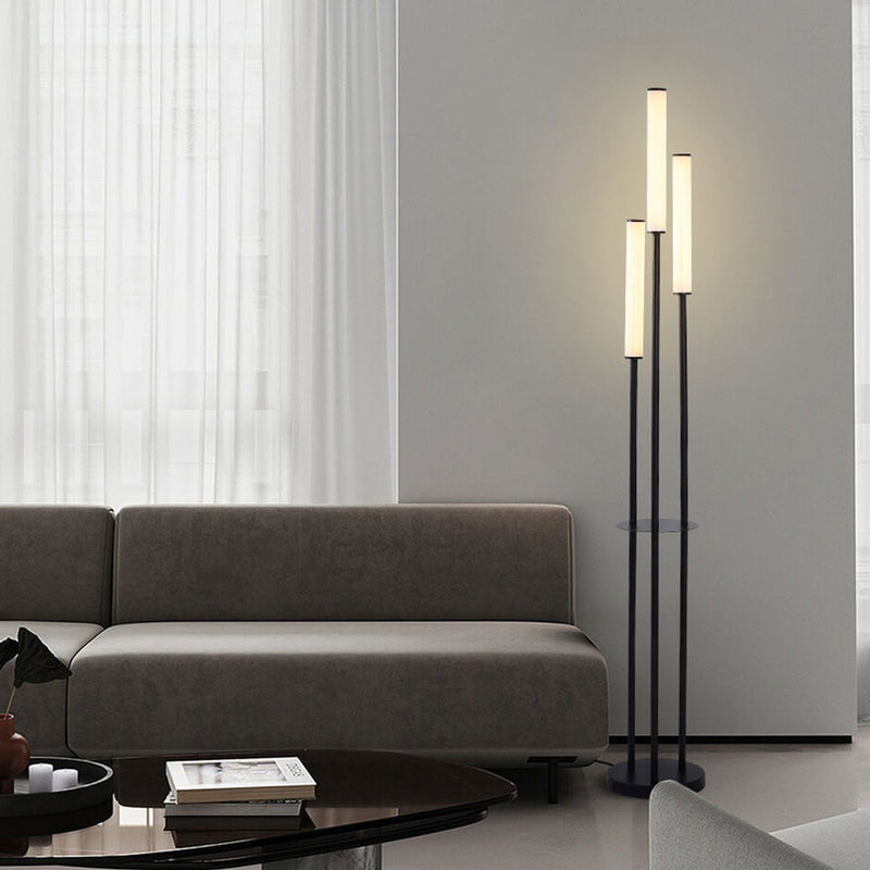 تصميم حديث بسيط لمصباح أرضي طويل بثلاثة أضواء LED 