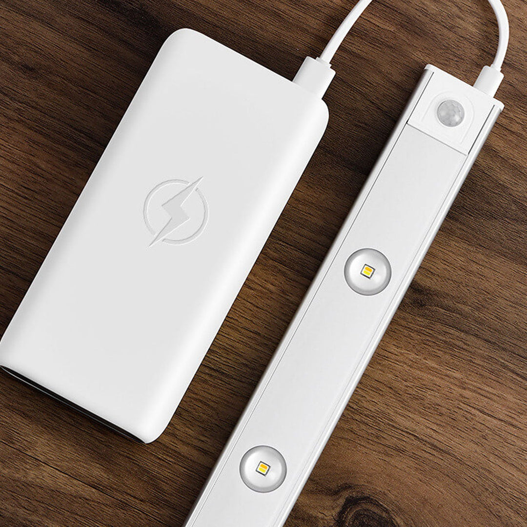 超薄型スマートLED人感センサー充電ヒルリップルライトストリップ 