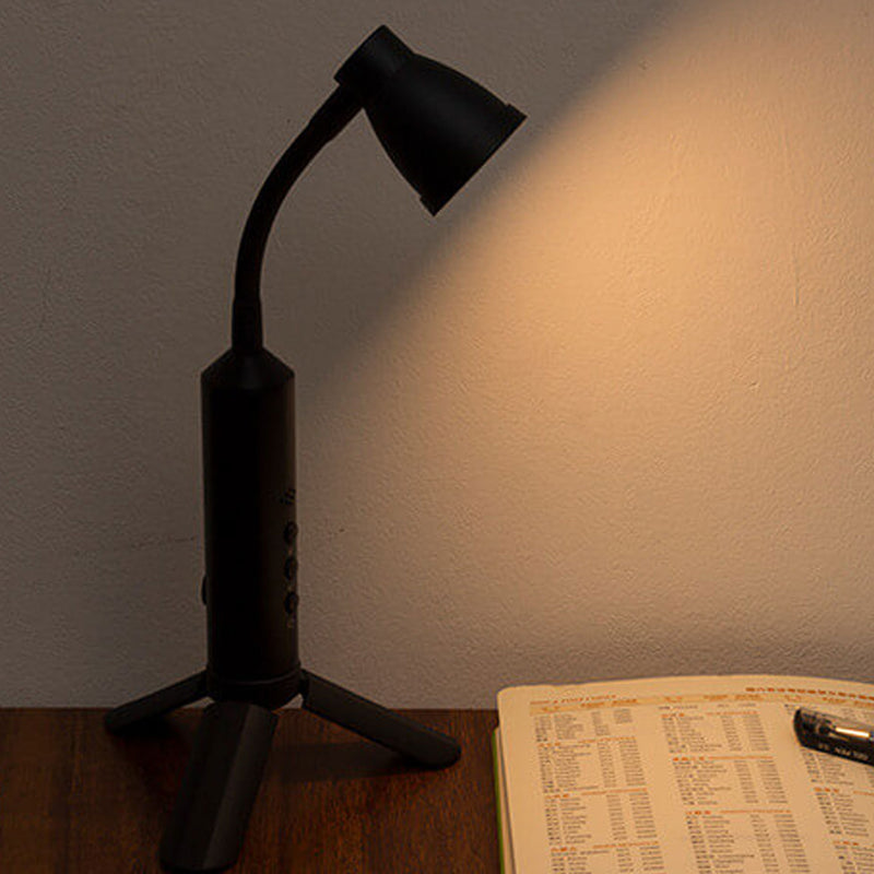 Moderne schwarze Metall-Typ-C LED tragbare Tischlampe 