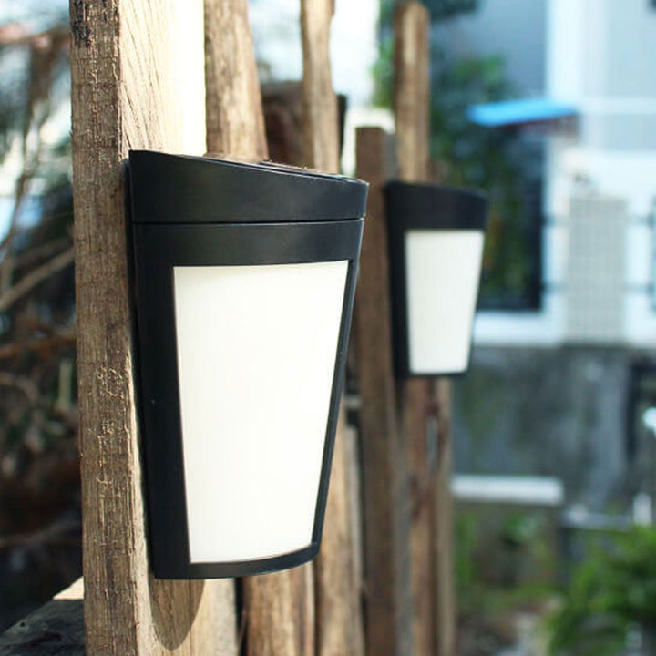Europäische Solar 6 LED Außenbereich Patio Zaun Wandleuchte 