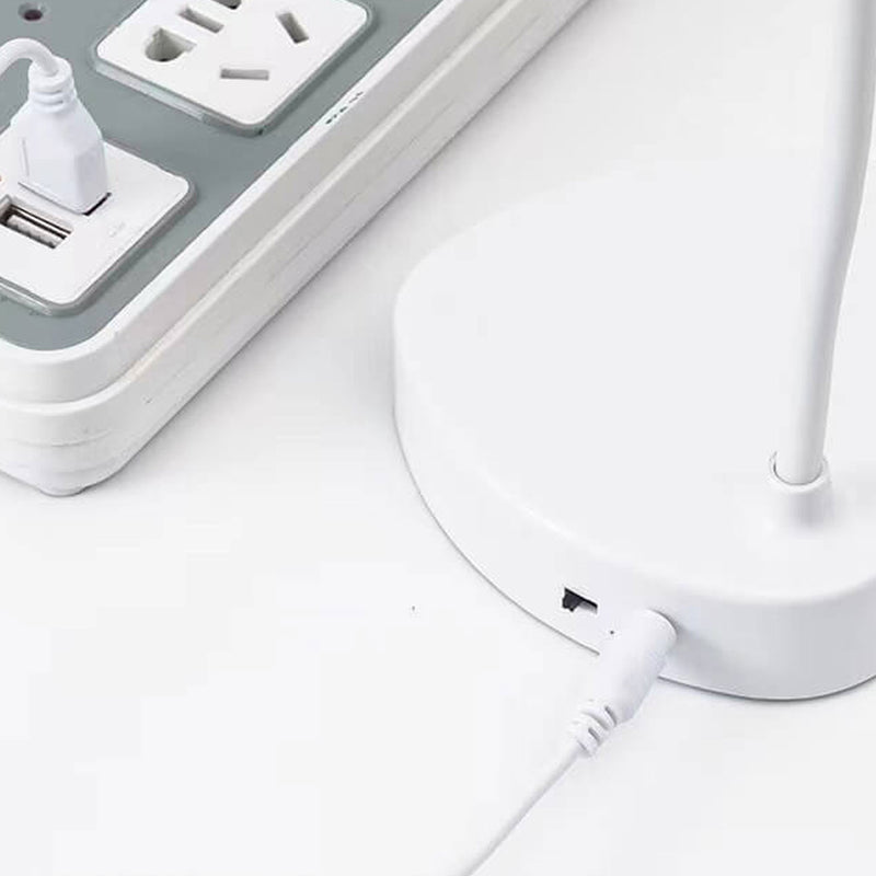 Lampe de table LED pliable à 1 lumière avec chargement USB créatif 