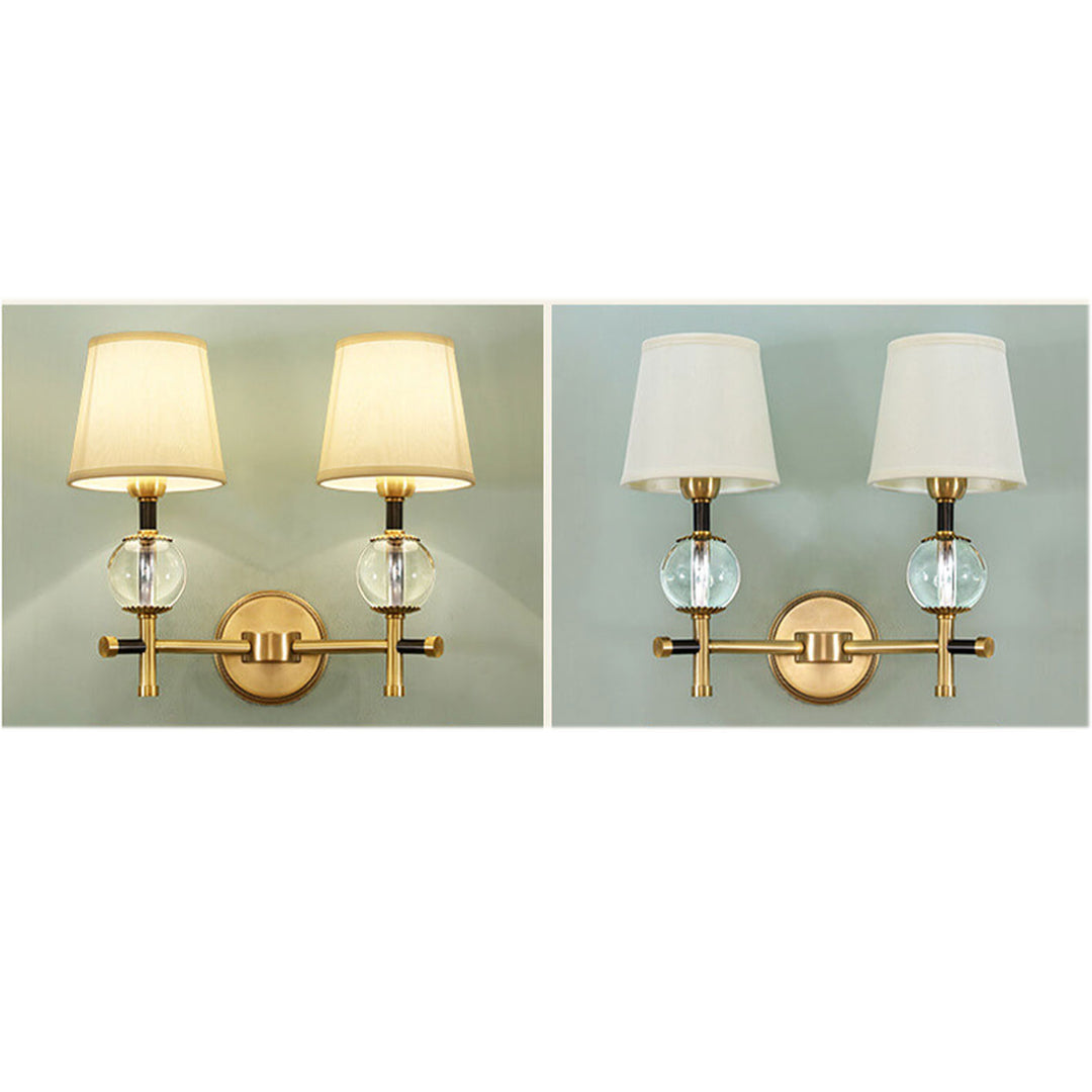 Applique murale en laiton américain moderne 1/2 lumière avec tissu 