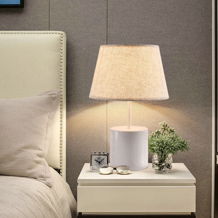 Lámparas de mesa con pantalla de tela moderna de 1 luz 4 diseños 