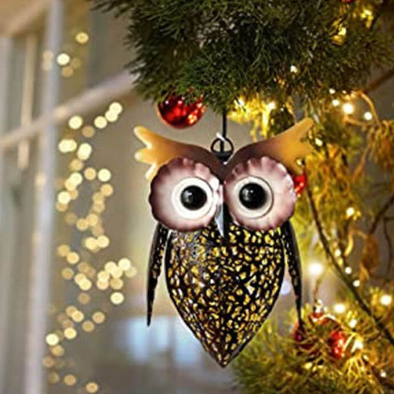 Lumière suspendue extérieure LED solaire étanche en fer forgé creux avec motif de hibou 