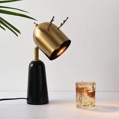 Lampe de table à cire fondante d'aromathérapie avec base en marbre et bois de cerf nordique 