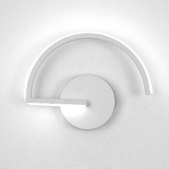 Moderne minimalistische Kurvenlinie Aluminium 1-Licht LED Wandleuchte 