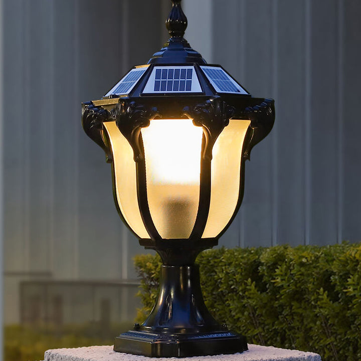 Lumière de colonne de paysage de jardin extérieur solaire étanche en verre et aluminium moulé sous pression rétro européen 