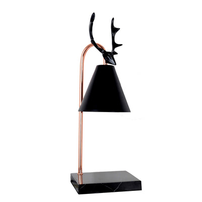 Moderna lámpara de mesa de lujo ligero de asta de ciervo en hierro negro puro, blanco y roble con 1 luz de cera derretida 