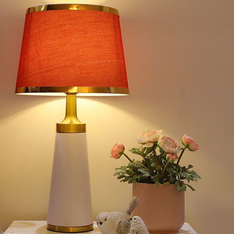 Lámpara de mesa táctil con regulador de intensidad Nordic Fabric Column 1-Light 