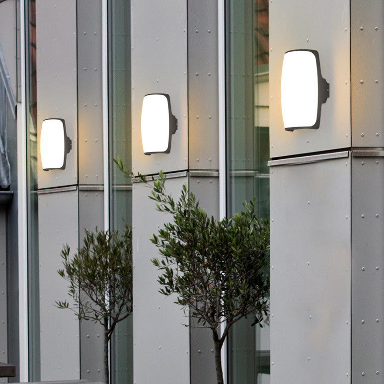 Lámpara de Aplique de Pared Exterior LED con Pantalla Curva Acrílica Impermeable 