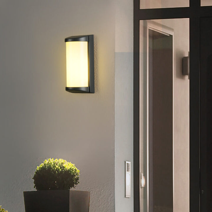 Modern Outdoor Half Cylindrical Aluminum Waterproof Patio LED Wall Sconce Lamp