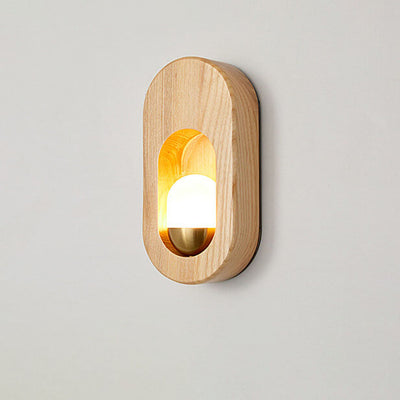 Moderne Wandleuchte aus Massivholz mit Kreisring und 1 Leuchte 