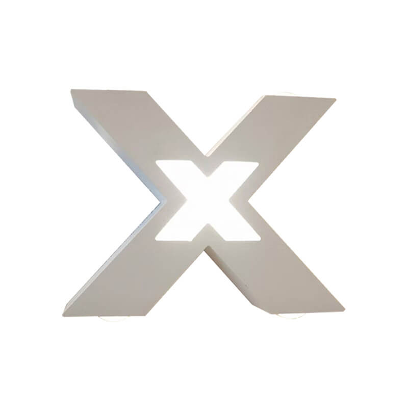 Lampe murale extérieure moderne étanche en forme de X à LED 4 lumières 