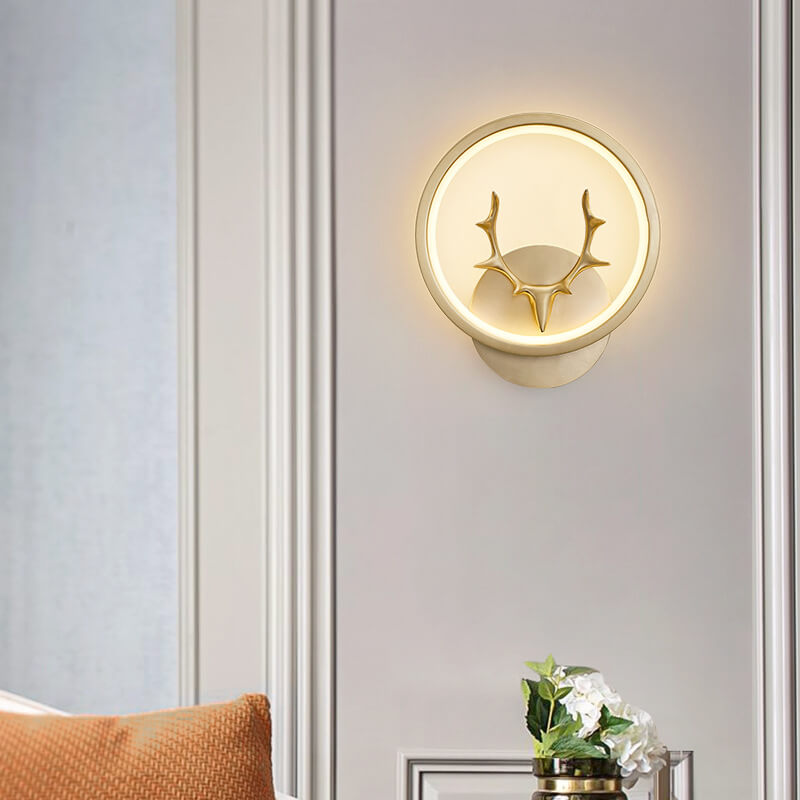 Minimalist 1-Light Deer Horn LED Sconce Lamp