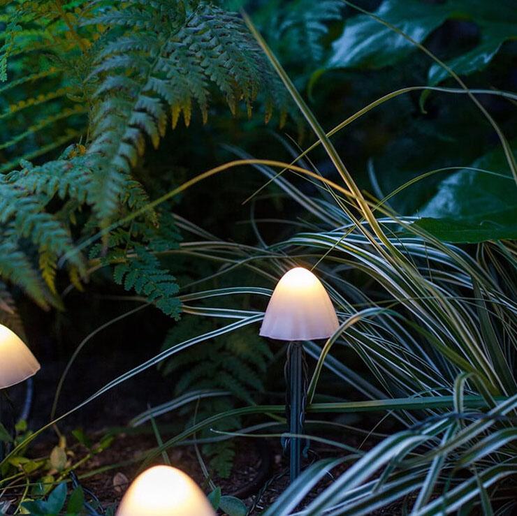 Contemporary Creative Plastic Solar LED Mushroom Lights String Lights For Outdoor Patio