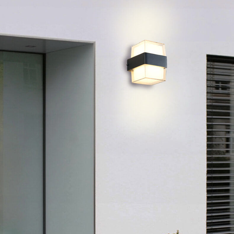 Lampes murales extérieures modernes étanches à LED carrées à 1 lumière 
