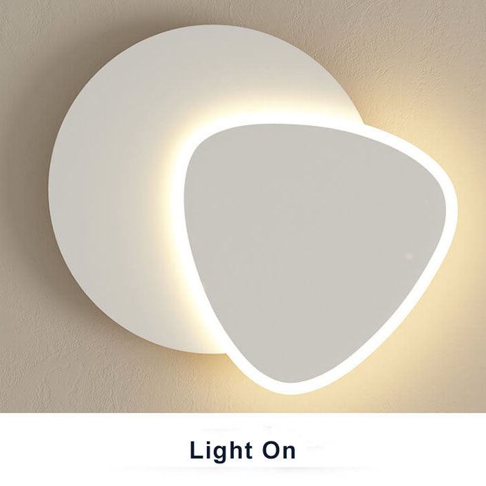 Einfache 1-Licht-LED-Wandleuchte mit rundem, abgerundetem Dreieck 