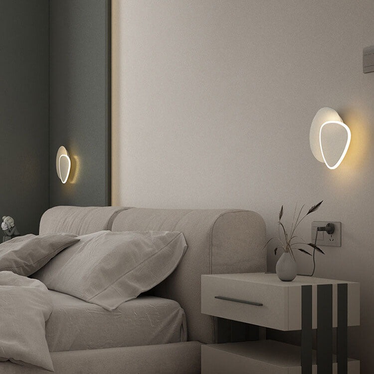 مصباح حائط مسلح مثلث مستدير LED بسيط 1-ضوء 
