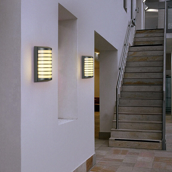 Modern Outdoor Half Cylindrical Aluminum Waterproof Patio LED Wall Sconce Lamp