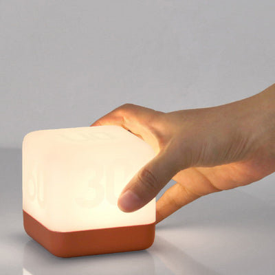 Lampe de table LED rechargeable USB avec minuterie de rotation pour cube magique moderne 
