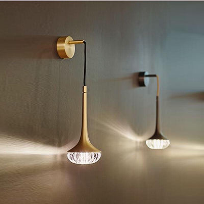 Post-modern Creative Horn Shape 1-Light Wall Sconce Lamp